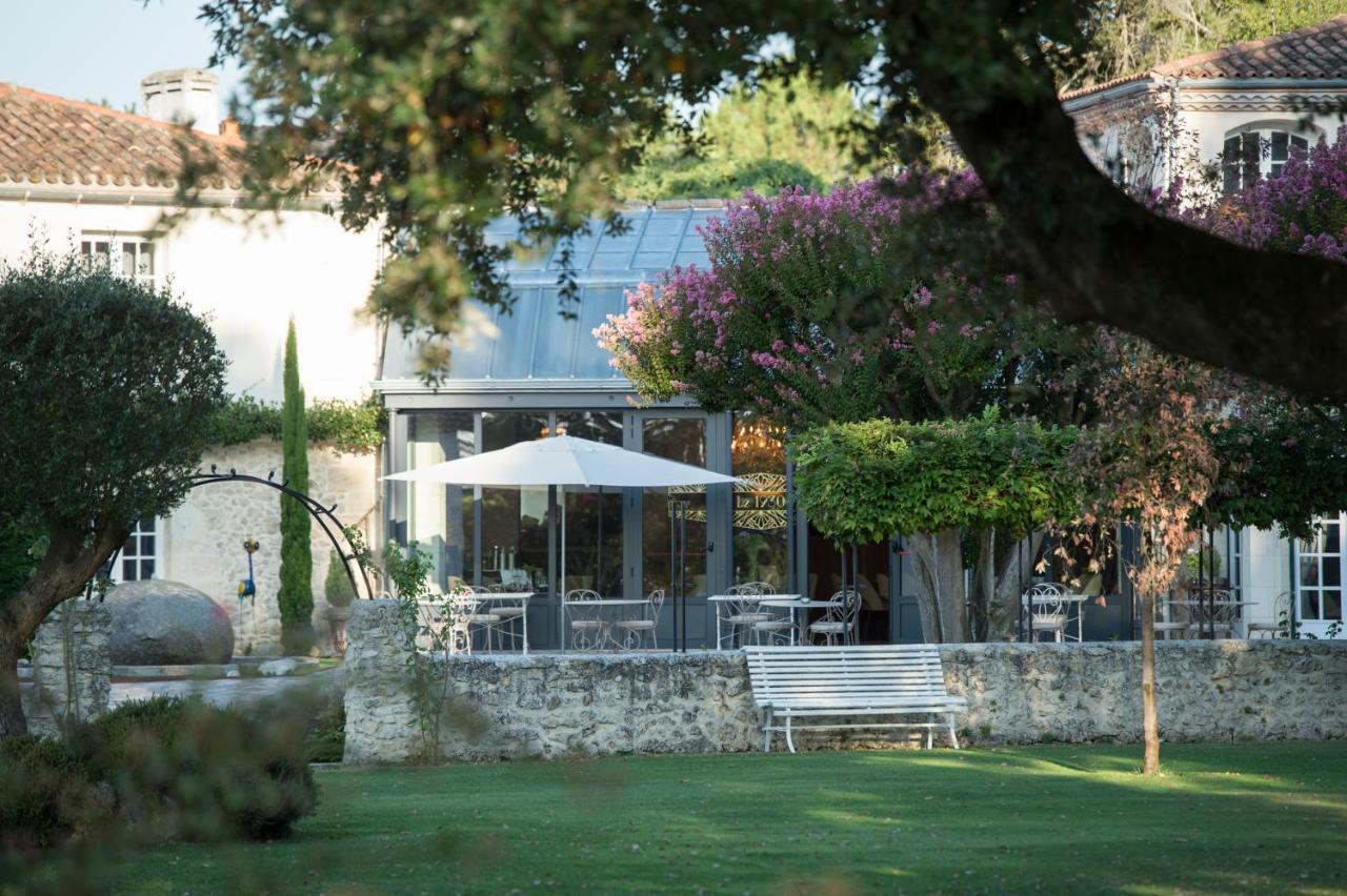 Hotel Domaine de Larchey Saint-Médard-dʼEyrans Exterior foto